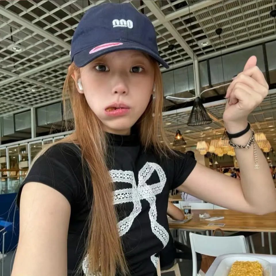 一个女王的少女时代 在线观看